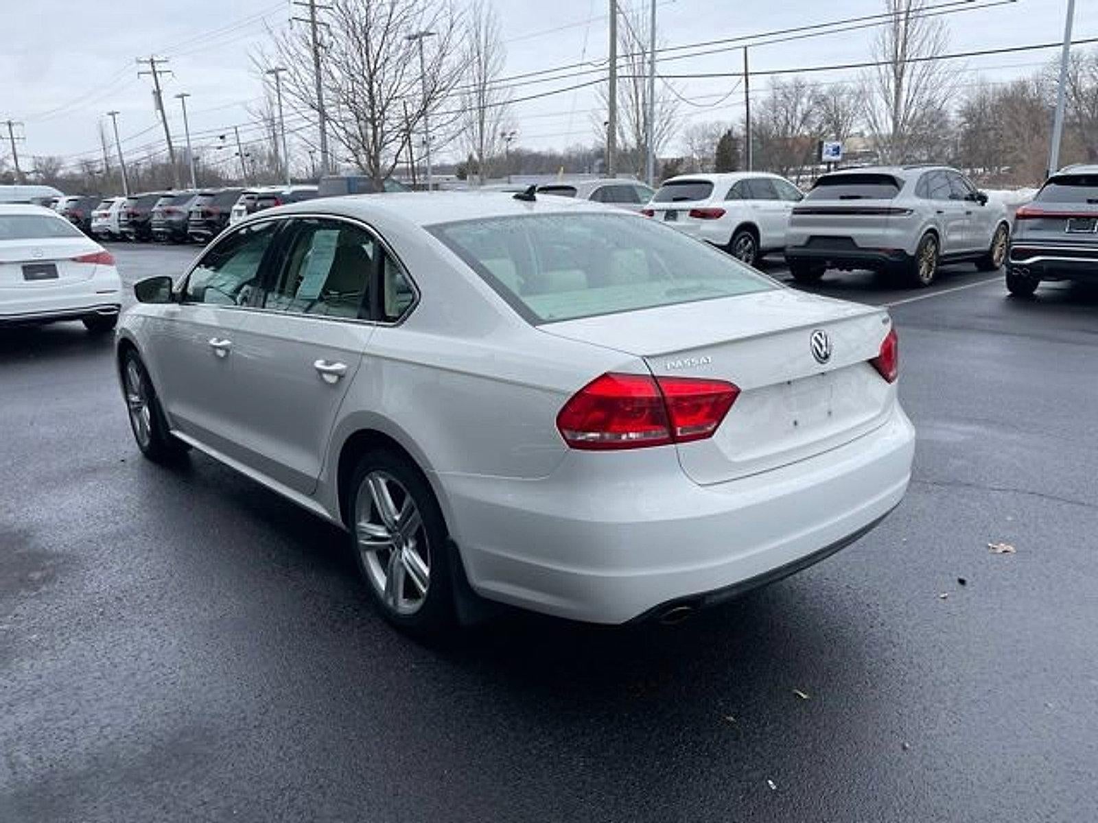 2014 Volkswagen Passat 4dr Sdn 1.8T Auto SE PZEV
