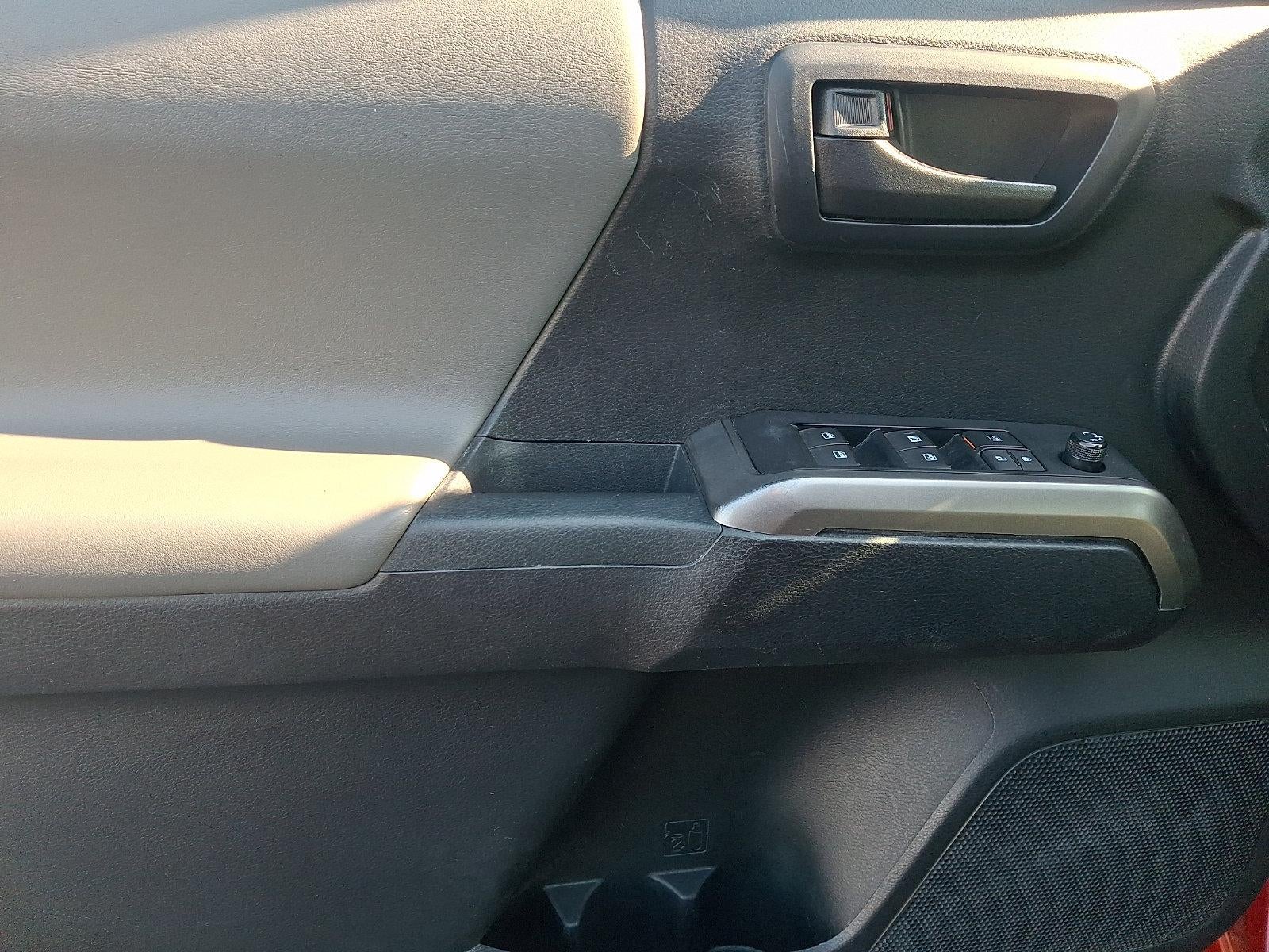 2019 Toyota Tacoma 4WD 4WD SR5 Double Cab 6' Bed V6 AT (Natl)