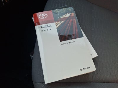 2019 Toyota Tacoma 4WD 4WD SR5 Double Cab 6' Bed V6 AT (Natl)