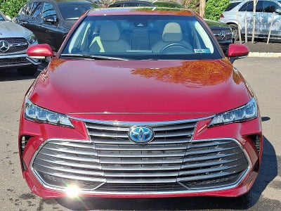 2019 Toyota Avalon Hybrid XLE (Natl)