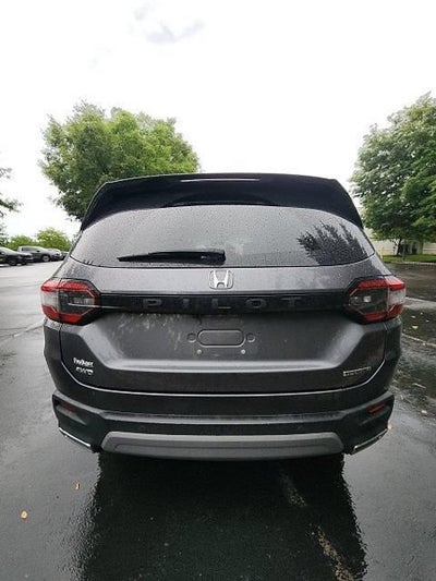 2024 Honda Pilot Touring AWD