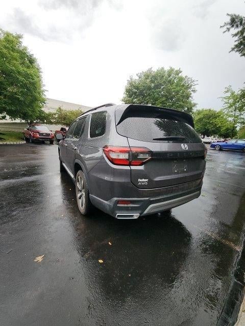 2024 Honda Pilot Touring AWD