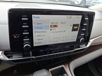 2023 Toyota Sienna XLE FWD 7-Passenger (Natl)