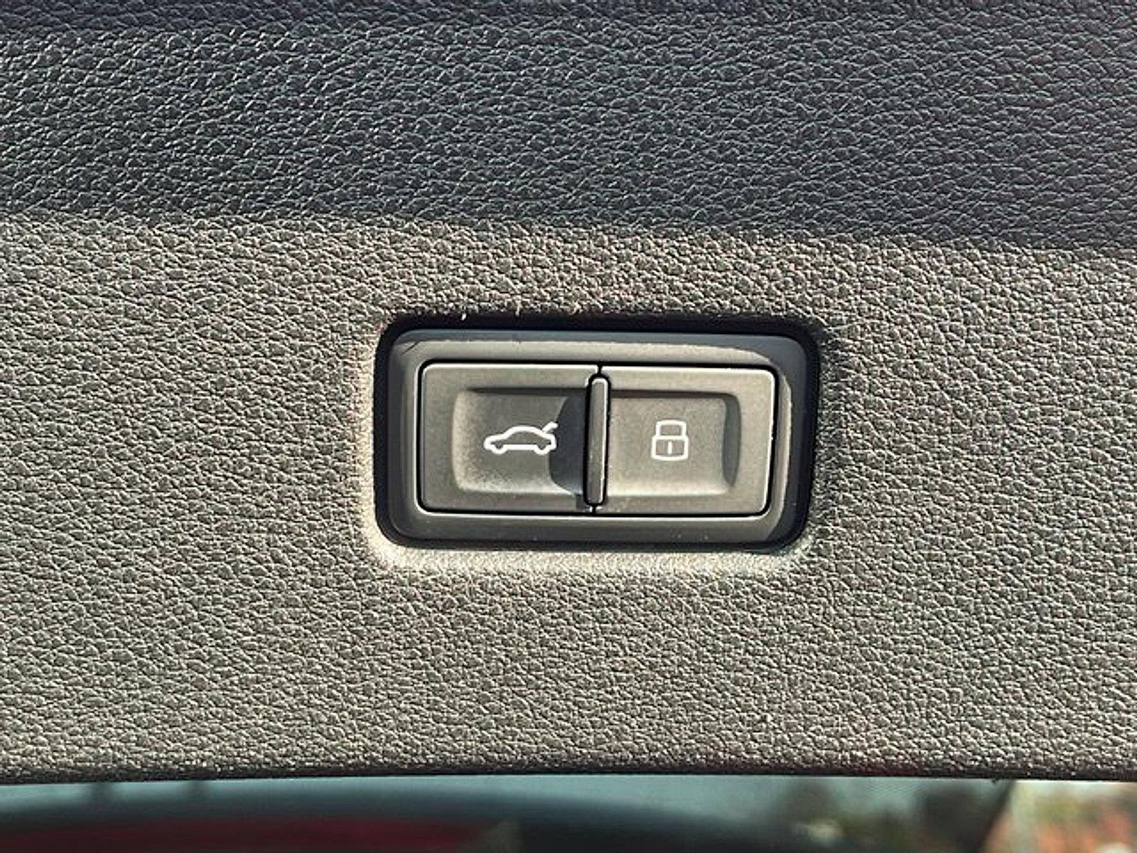 2019 Audi Q8 Prestige 55 TFSI quattro