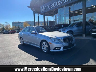 2011 Mercedes-Benz E-Class E 350 Luxury BlueTEC Sedan
