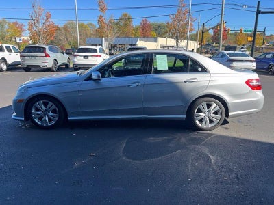 2011 Mercedes-Benz E-Class E 350 Luxury BlueTEC Sedan