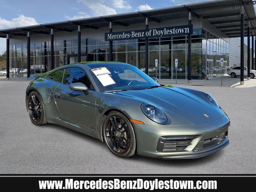 2023 Porsche 911 Carrera 4 GTS Coupe