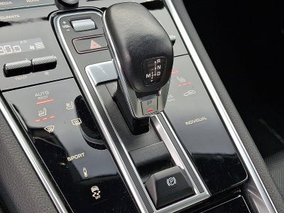 2022 Porsche Panamera RWD