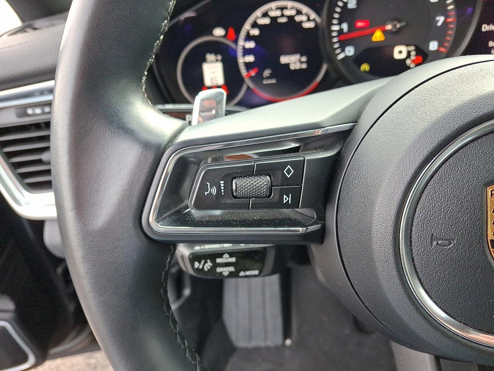 2022 Porsche Panamera RWD