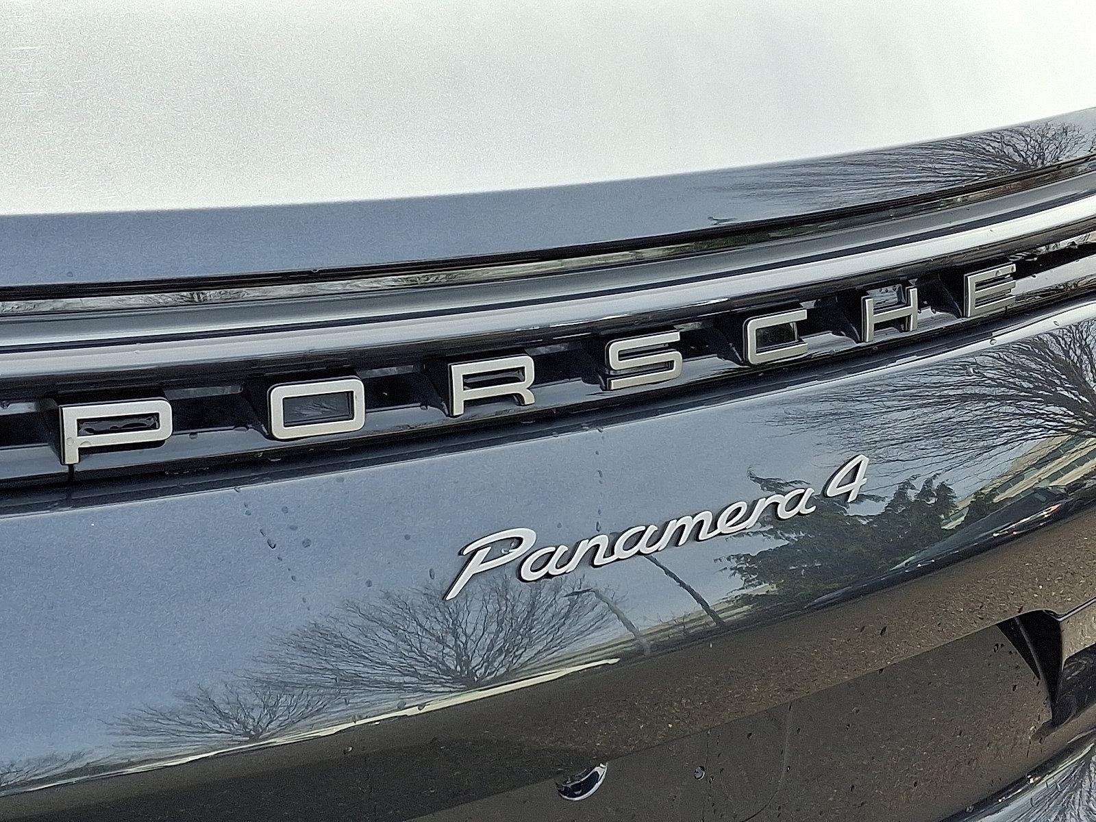 2022 Porsche Panamera RWD