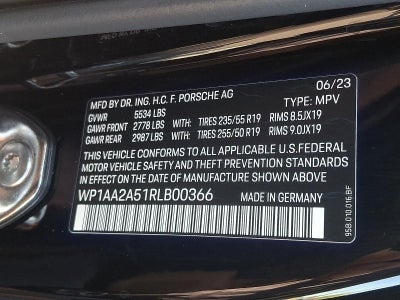 2024 Porsche Macan AWD