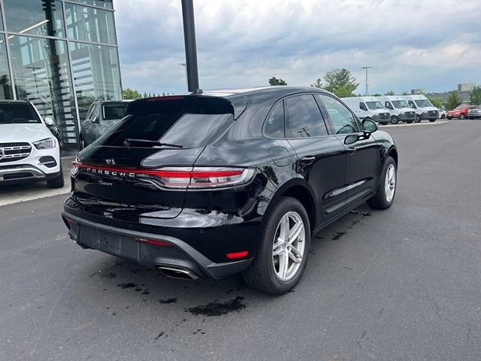 2024 Porsche Macan AWD
