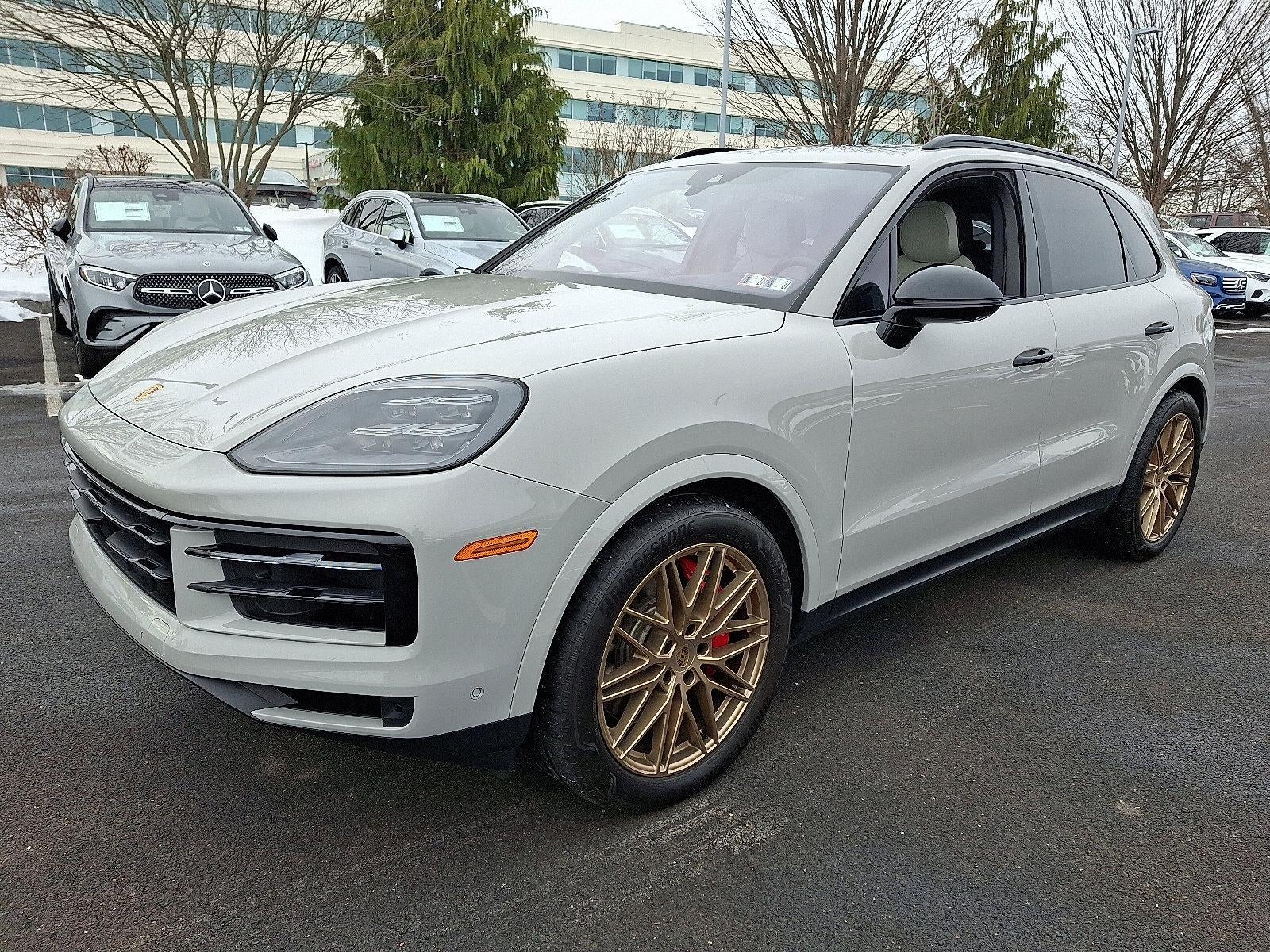 2024 Porsche Cayenne S AWD