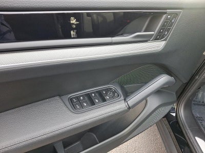 2024 Porsche Cayenne Coupe AWD