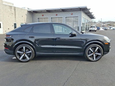 2024 Porsche Cayenne Coupe AWD
