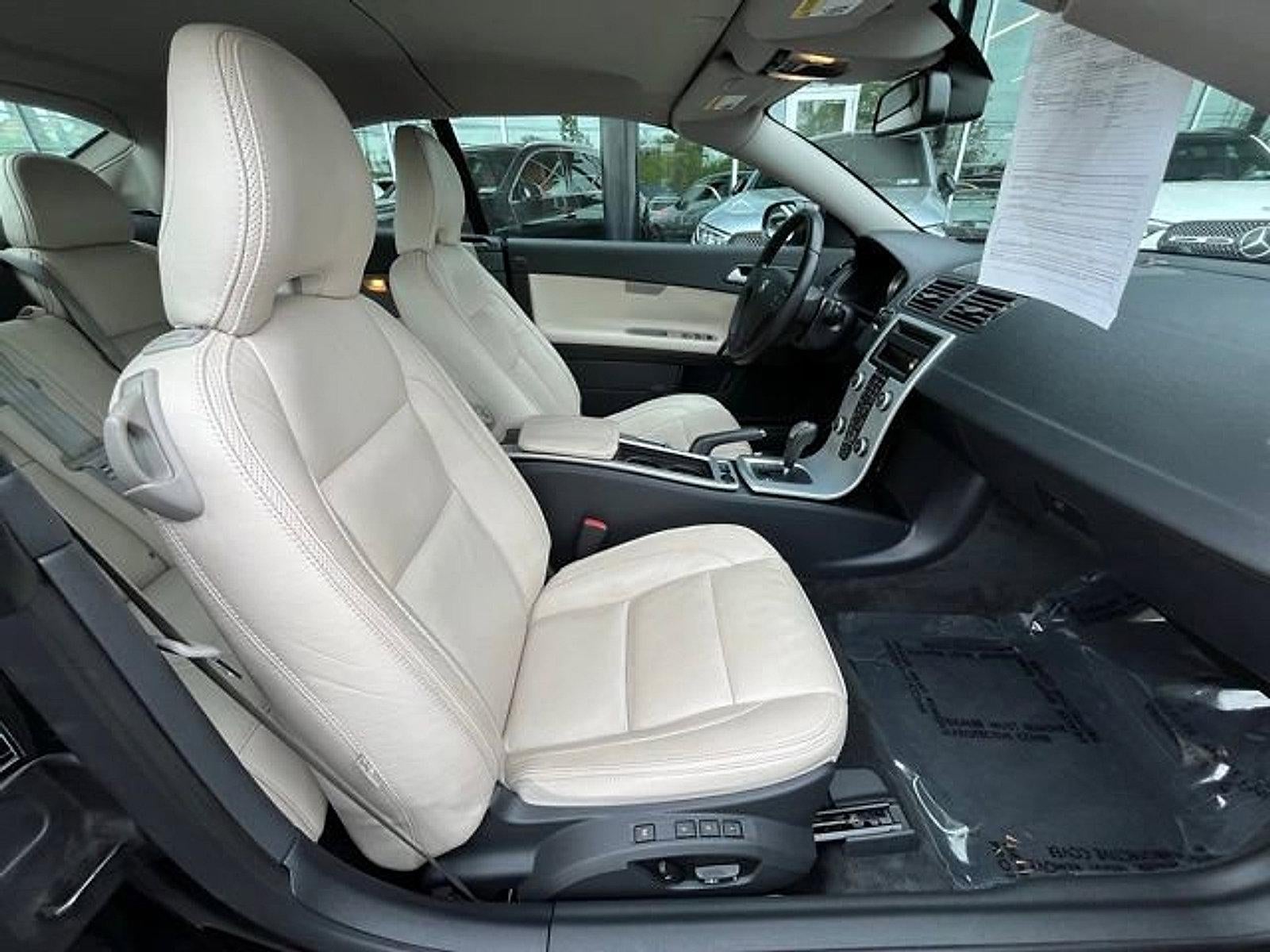 2013 Volvo C70 2dr Conv T5