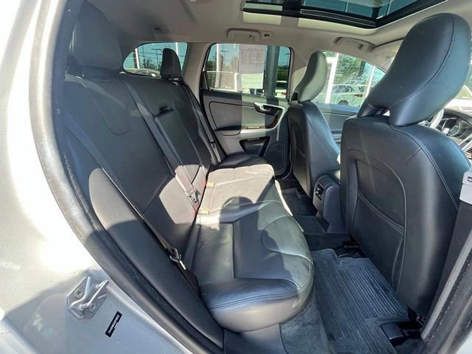2017 Volvo XC60 T5 AWD Inscription