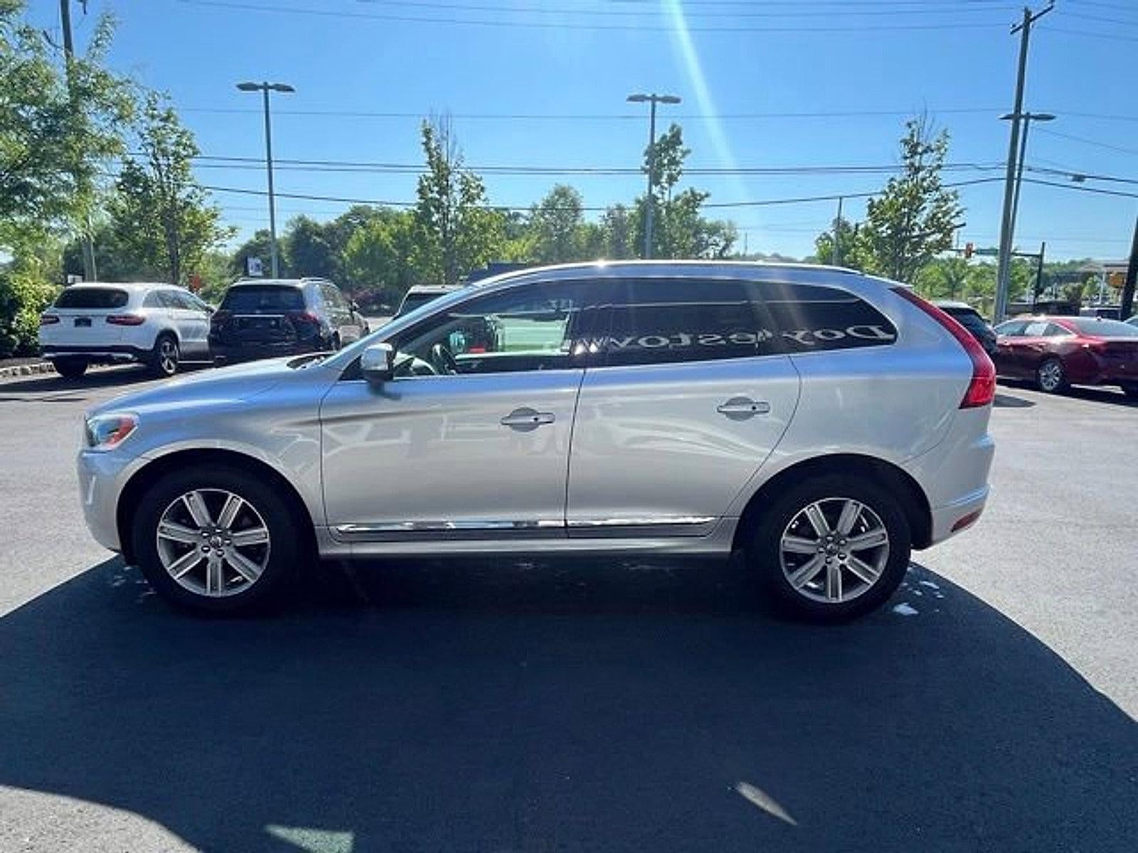 2017 Volvo XC60 T5 AWD Inscription