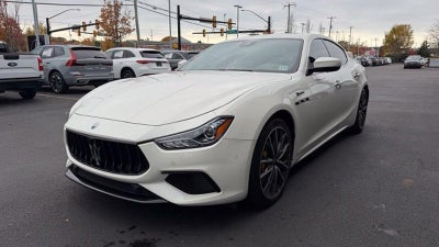 2022 Maserati Ghibli Modena Q4 3.0L