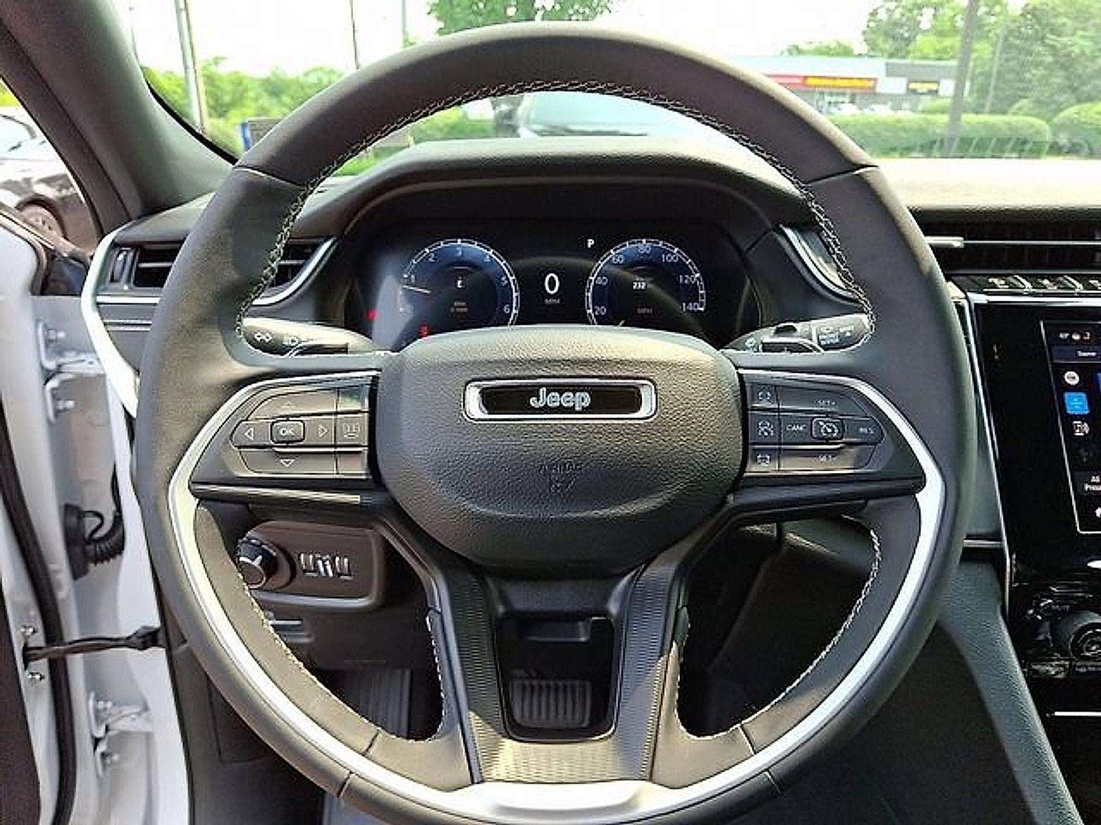 2023 Jeep Grand Cherokee Altitude 4x4