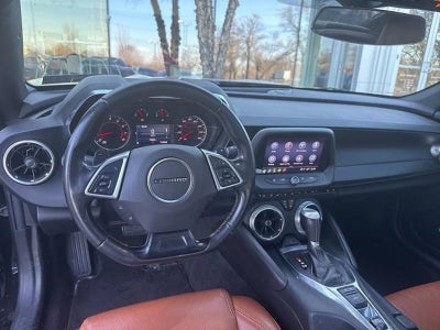 2021 Chevrolet Camaro 2dr Coupe 2LT