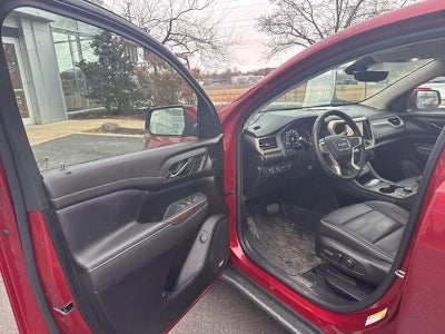 2023 GMC Acadia FWD Denali