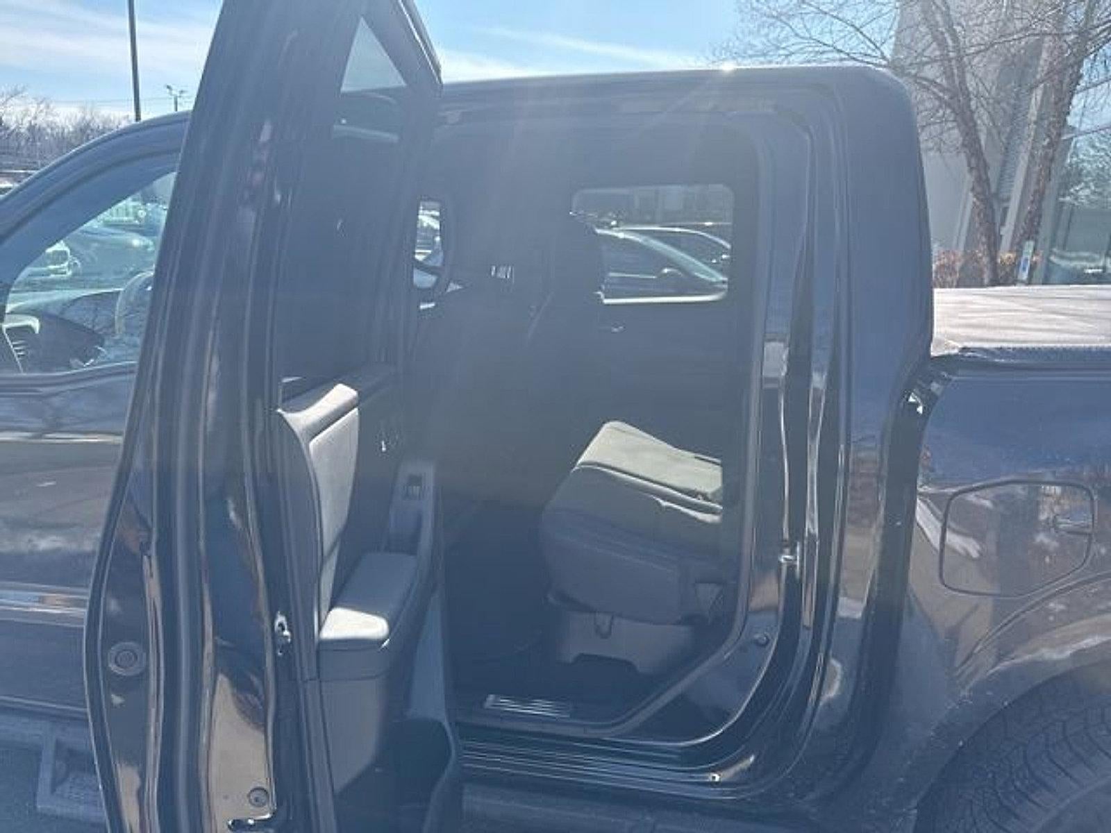 2023 Nissan Frontier Crew Cab 4x4 SV Auto *Ltd Avail*