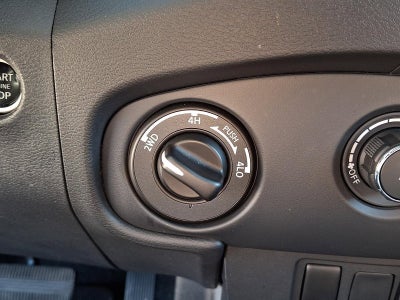 2023 Nissan Frontier Crew Cab 4x4 SV Auto *Ltd Avail*