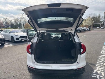 2023 GMC Terrain FWD 4dr SLT