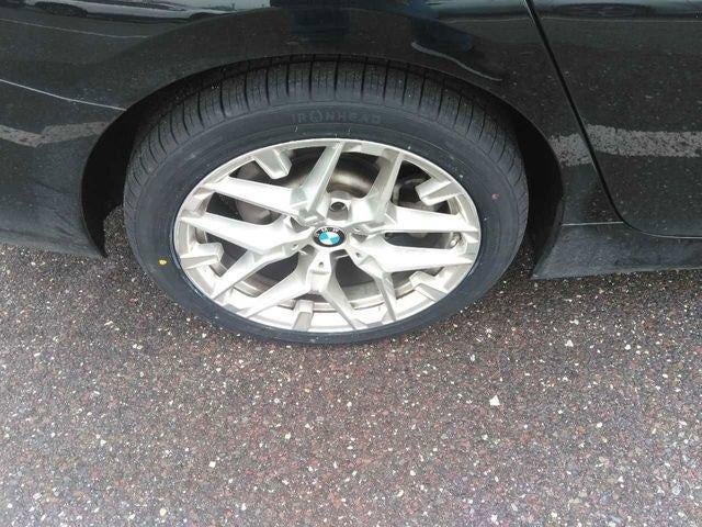 2025 BMW 330i xDrive Sedan