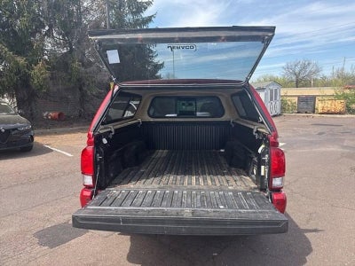 2017 Toyota Tacoma TRD Sport Double Cab 6' Bed V6 4x4 AT (Natl)