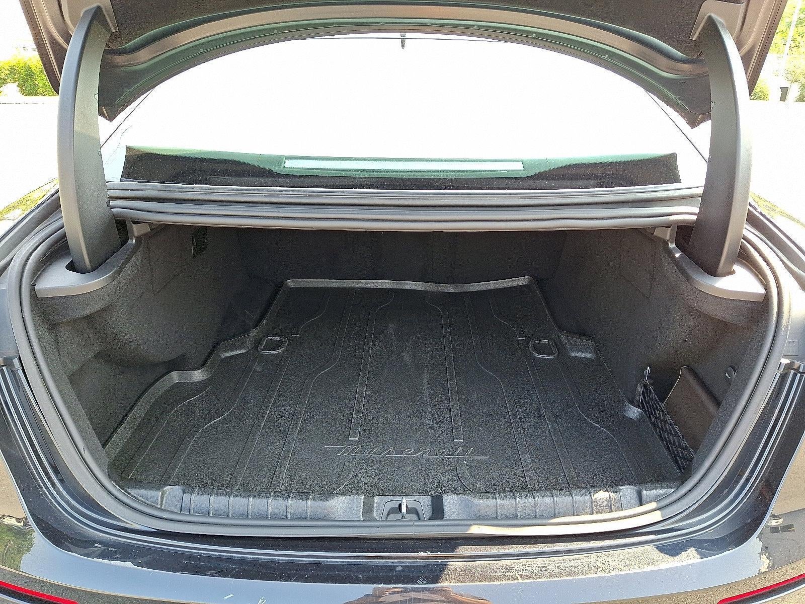 2023 Maserati Ghibli Modena Q4 AWD