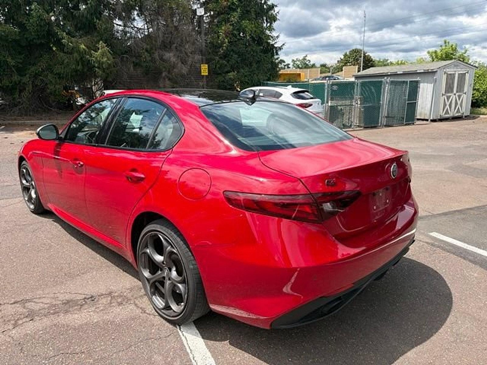 2023 Alfa Romeo Giulia Estrema AWD
