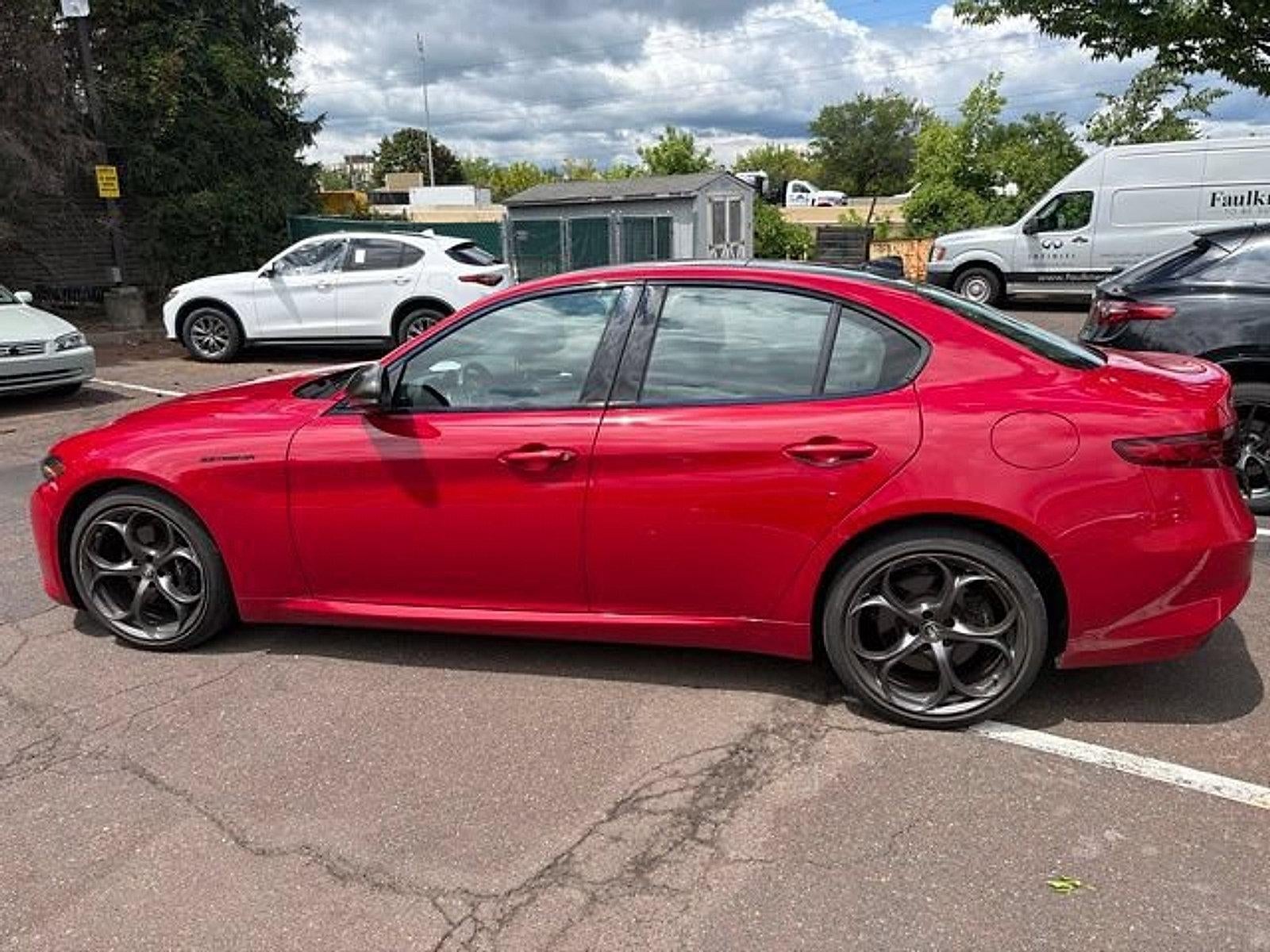 2023 Alfa Romeo Giulia Estrema AWD