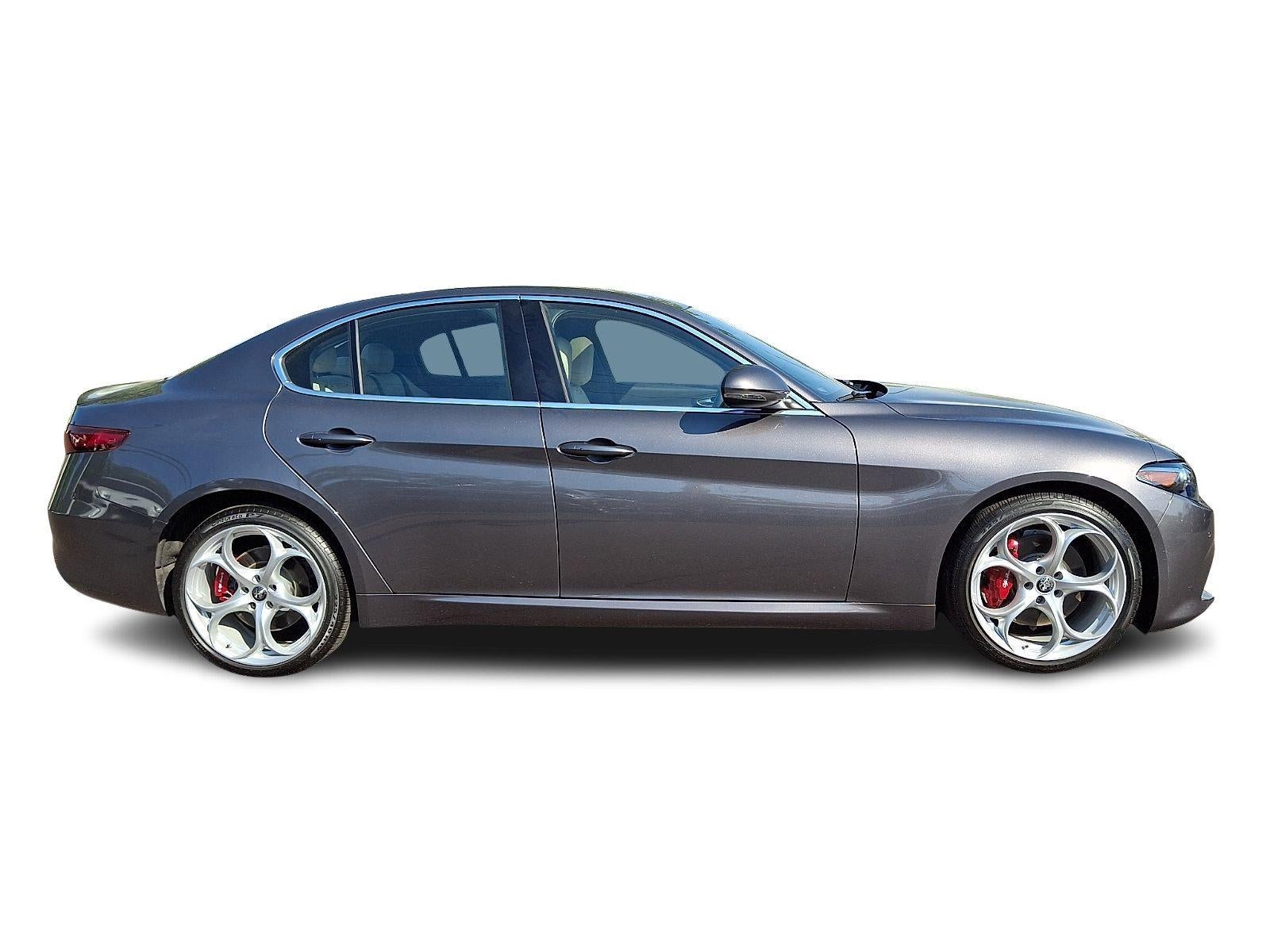 2023 Alfa Romeo Giulia Lusso AWD