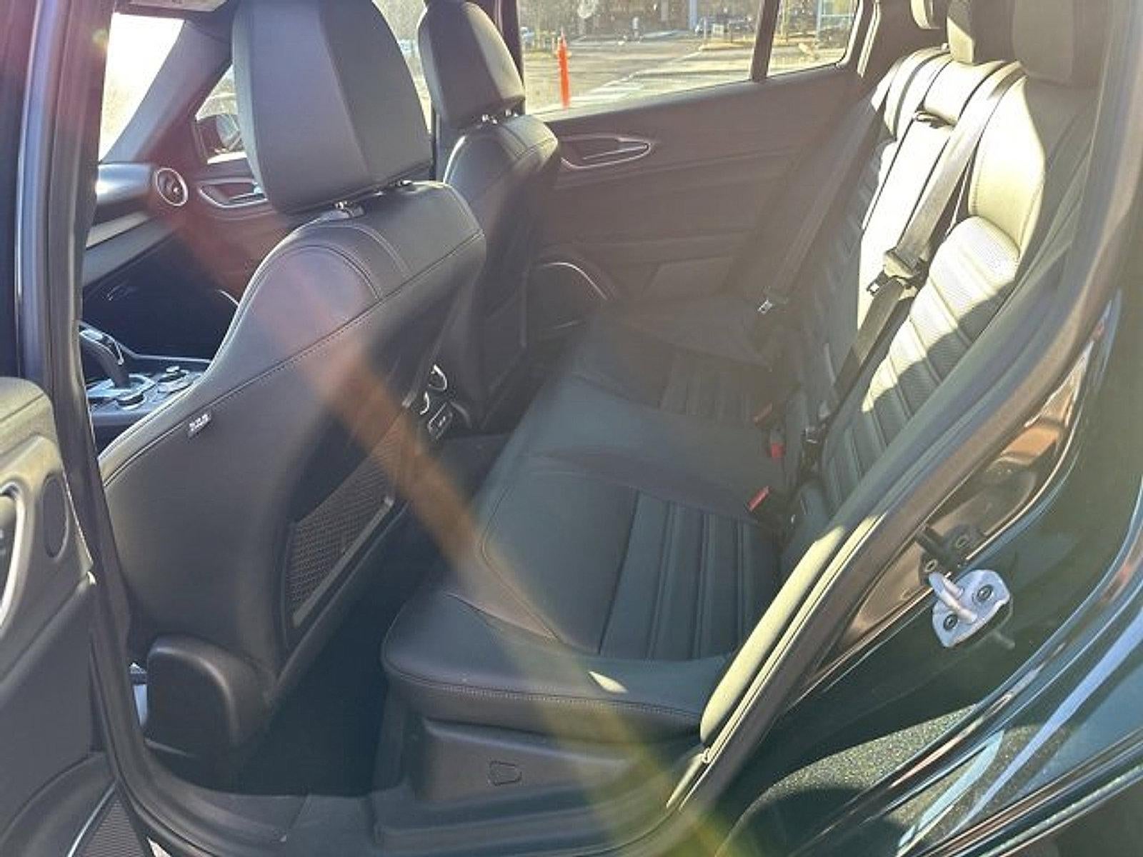 2022 Alfa Romeo Giulia Veloce AWD