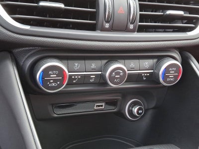 2023 Alfa Romeo Giulia Veloce AWD