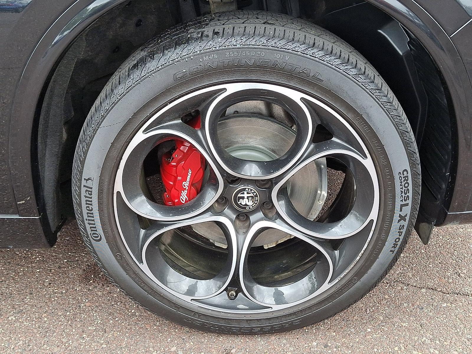 2023 Alfa Romeo Stelvio Veloce AWD