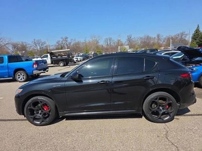 2023 Alfa Romeo Stelvio Veloce AWD