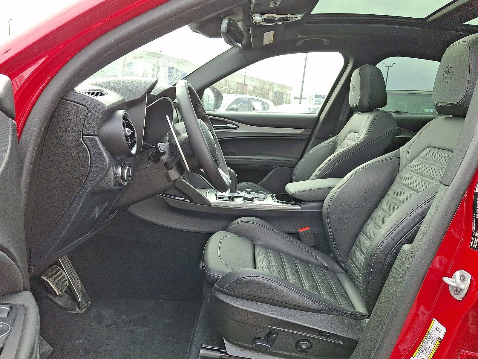 2024 Alfa Romeo Stelvio Veloce AWD