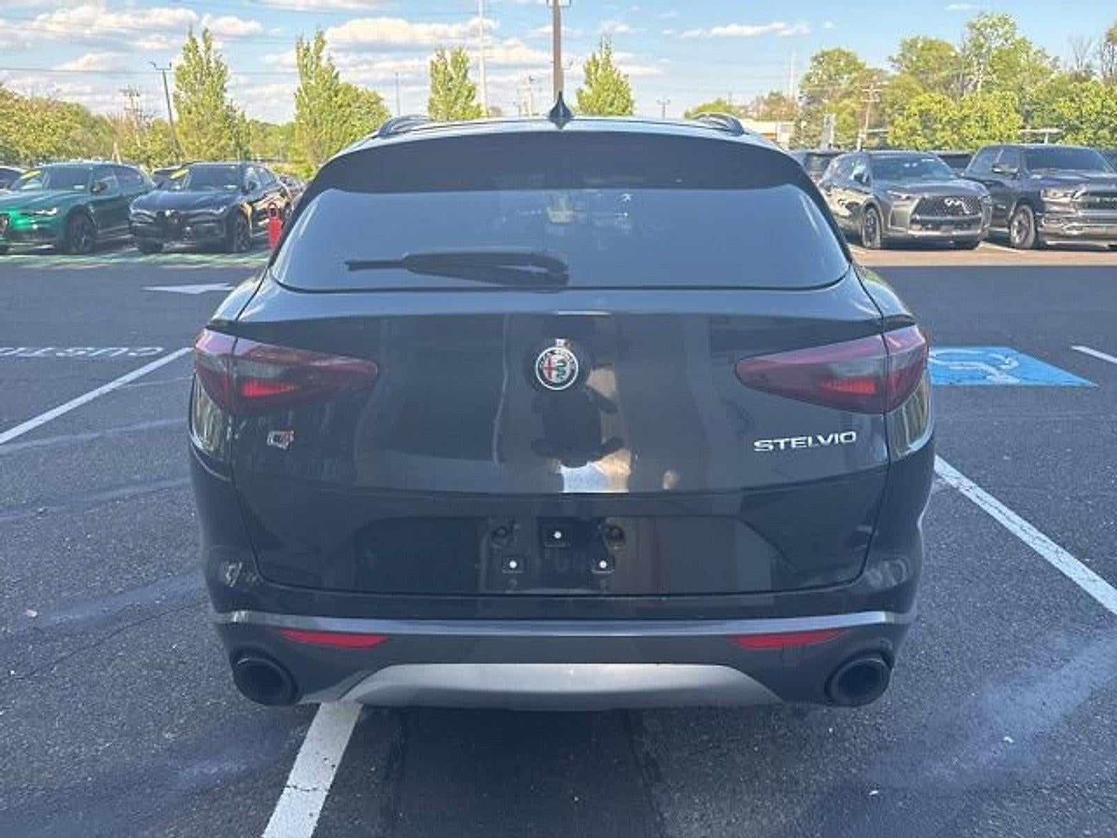 2023 Alfa Romeo Stelvio Ti AWD