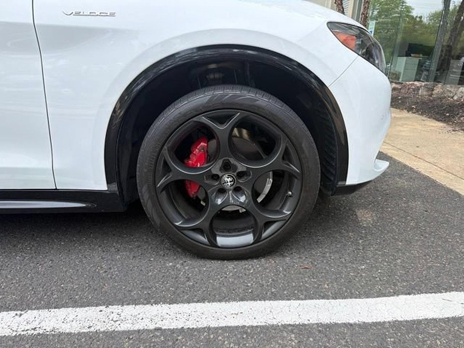 2024 Alfa Romeo Stelvio Veloce AWD