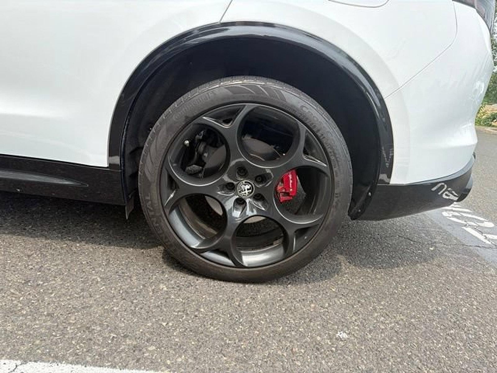 2024 Alfa Romeo Stelvio Veloce AWD