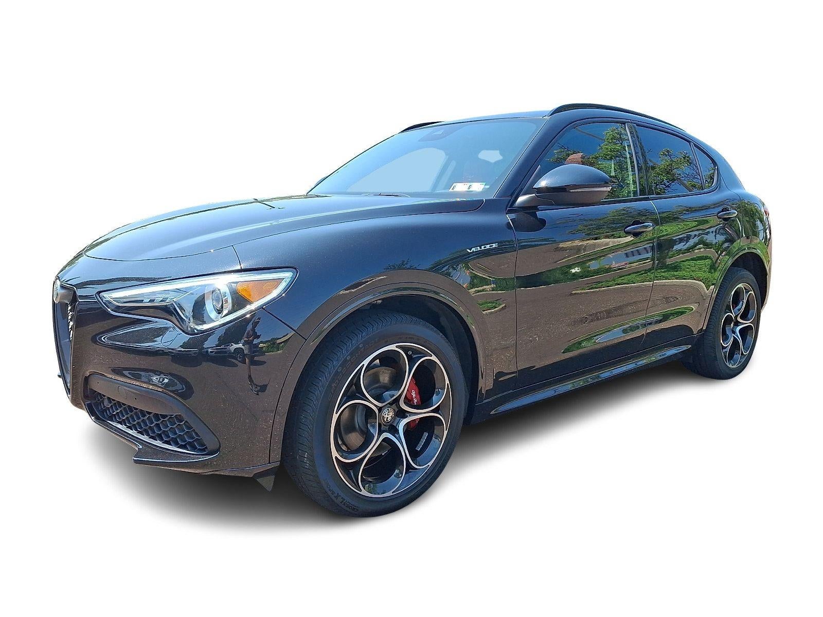 2023 Alfa Romeo Stelvio Veloce AWD