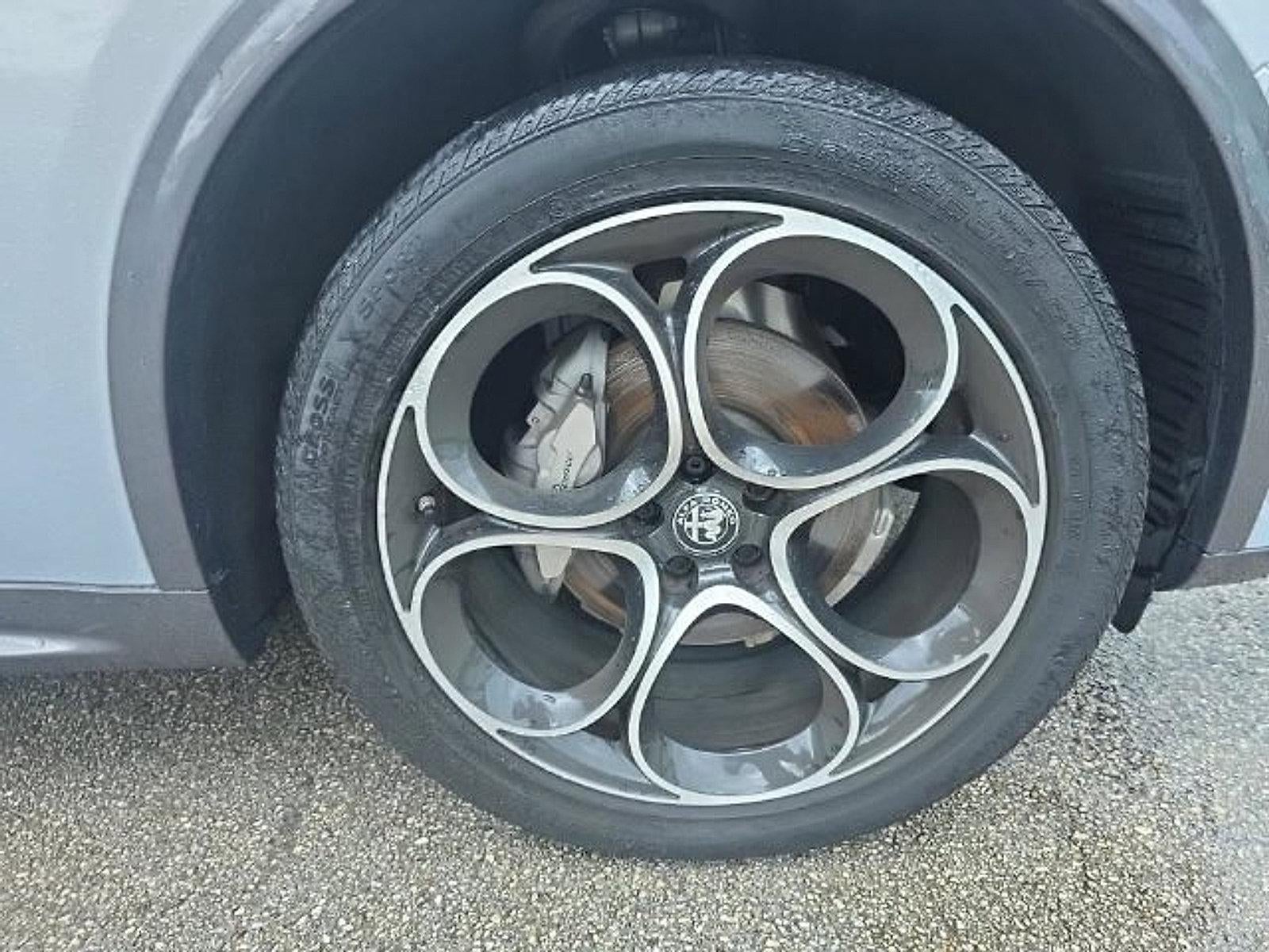 2024 Alfa Romeo Stelvio Ti AWD