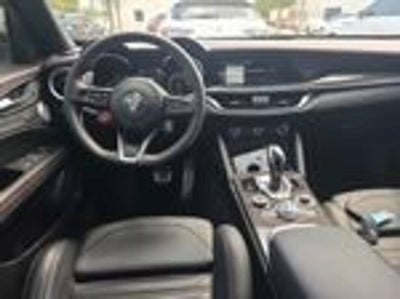 2023 Alfa Romeo Stelvio Estrema AWD