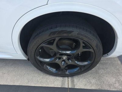 2023 Alfa Romeo Stelvio Estrema AWD