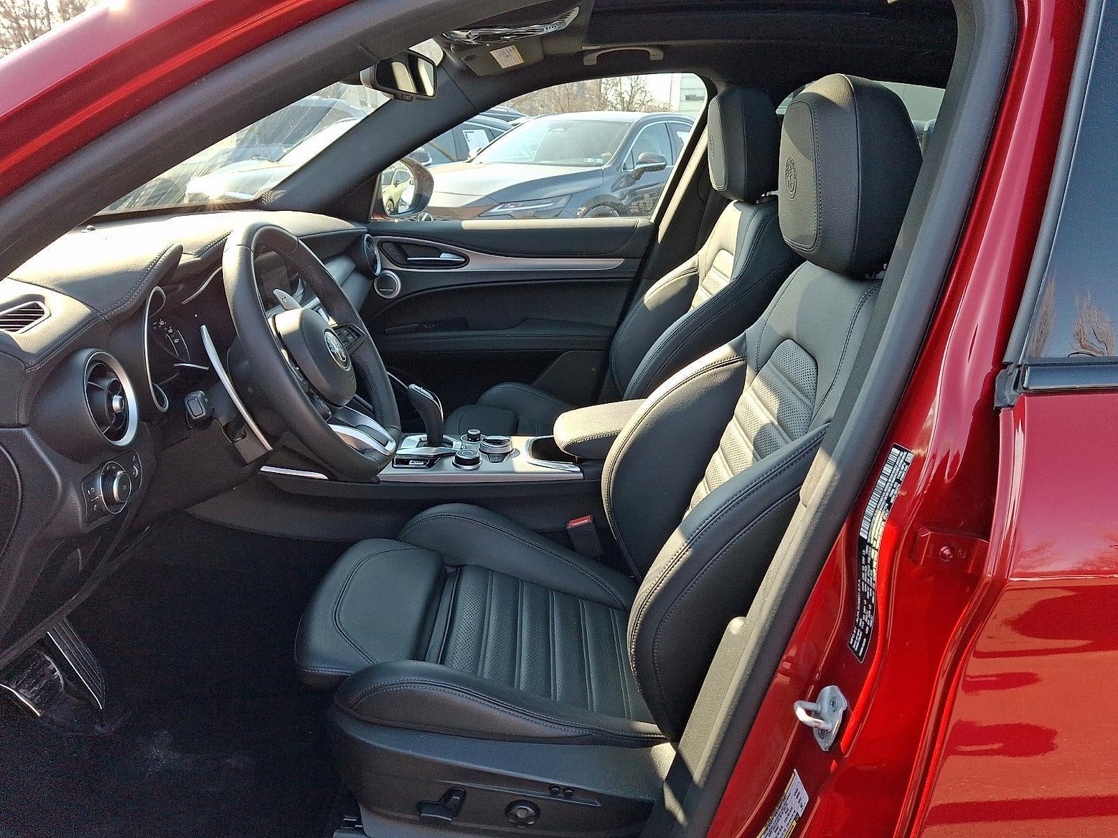 2023 Alfa Romeo Stelvio Veloce AWD