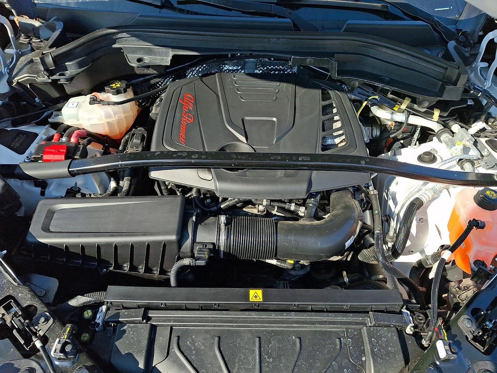 2023 Alfa Romeo Stelvio Veloce AWD