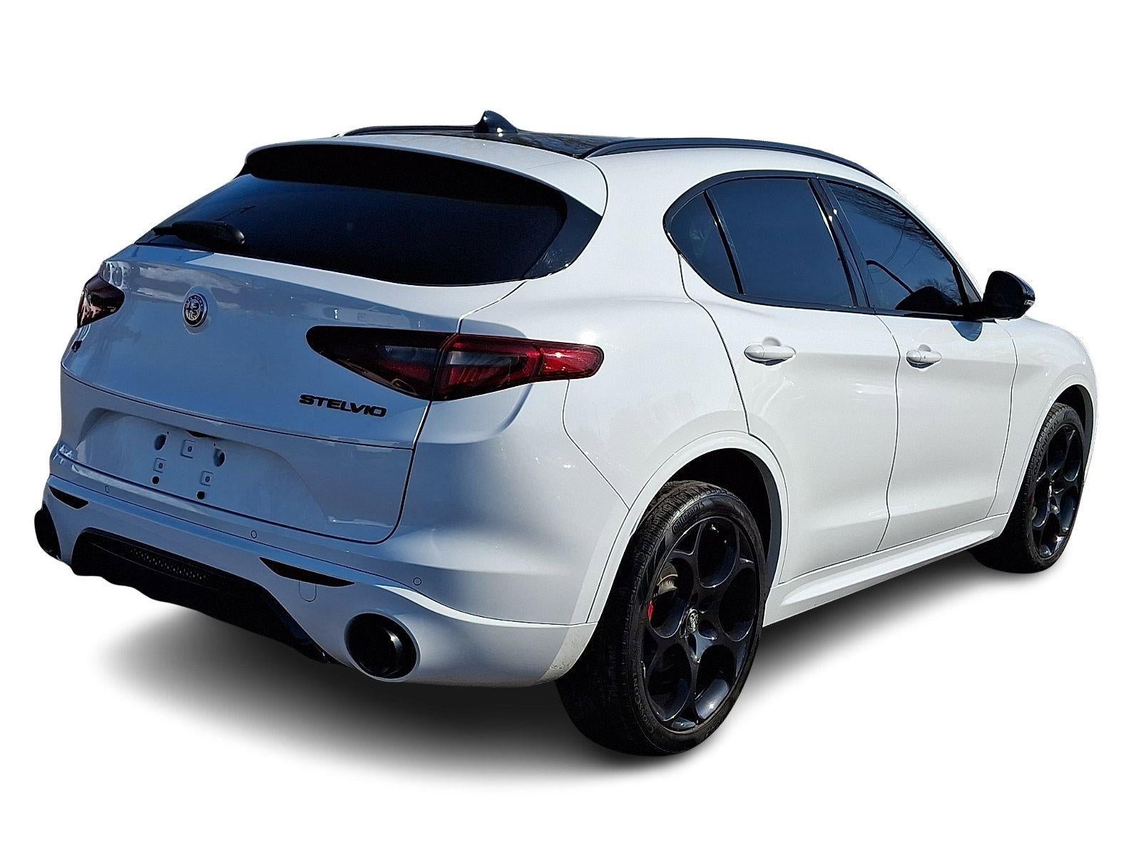 2023 Alfa Romeo Stelvio Veloce AWD